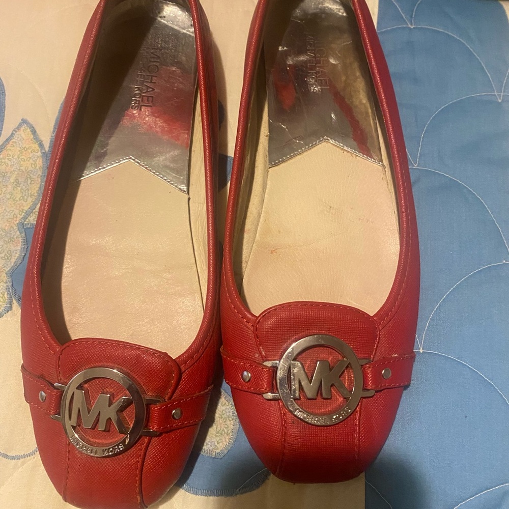 Michael kors red flat shoes size 11M